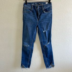 Ankle length jeans